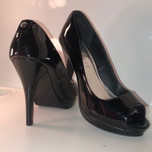 Black Rampage Heels (accepting offers)